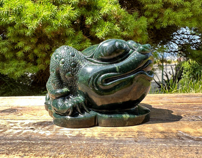 Canadian Nephrite Toad Carving, Hand Carved, 5 Inches Long