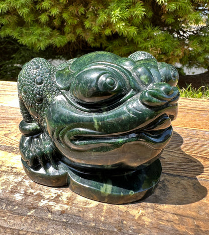 Canadian Nephrite Toad Carving, Hand Carved, 5 Inches Long